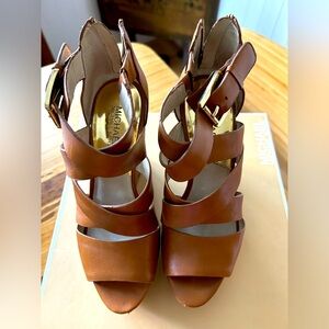 MICHAEL Michael Kors Axton Wedges 8